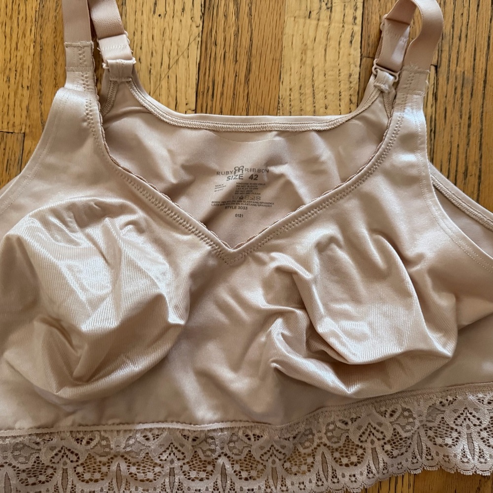 Ruby Ribbon Lace Trim Bra in Tan